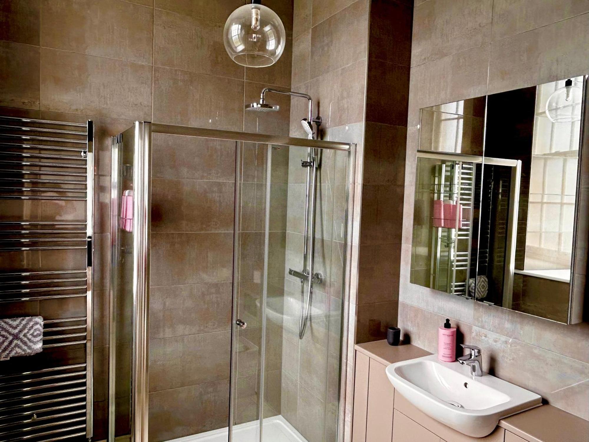 Inverness Great Glen Town House, 5 Minute Drive From Town Centre Exterior foto